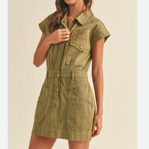 Miou Muse Eleanor Short Cargo Dress Olive Green Size L - Picture 1 of 8